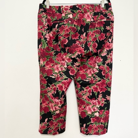 Talbots Women Size 14P Signature Floral Straight Leg Black Red Cropped Pants - Picture 2 of 4